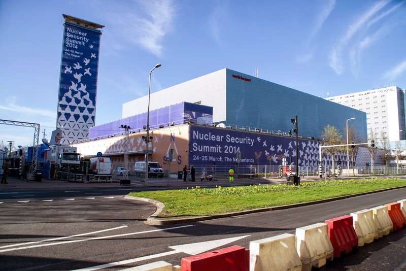 The World Forum Convention Center during the 2014 Nuclear Security Summit; Foto: Wouterjan Stikkel